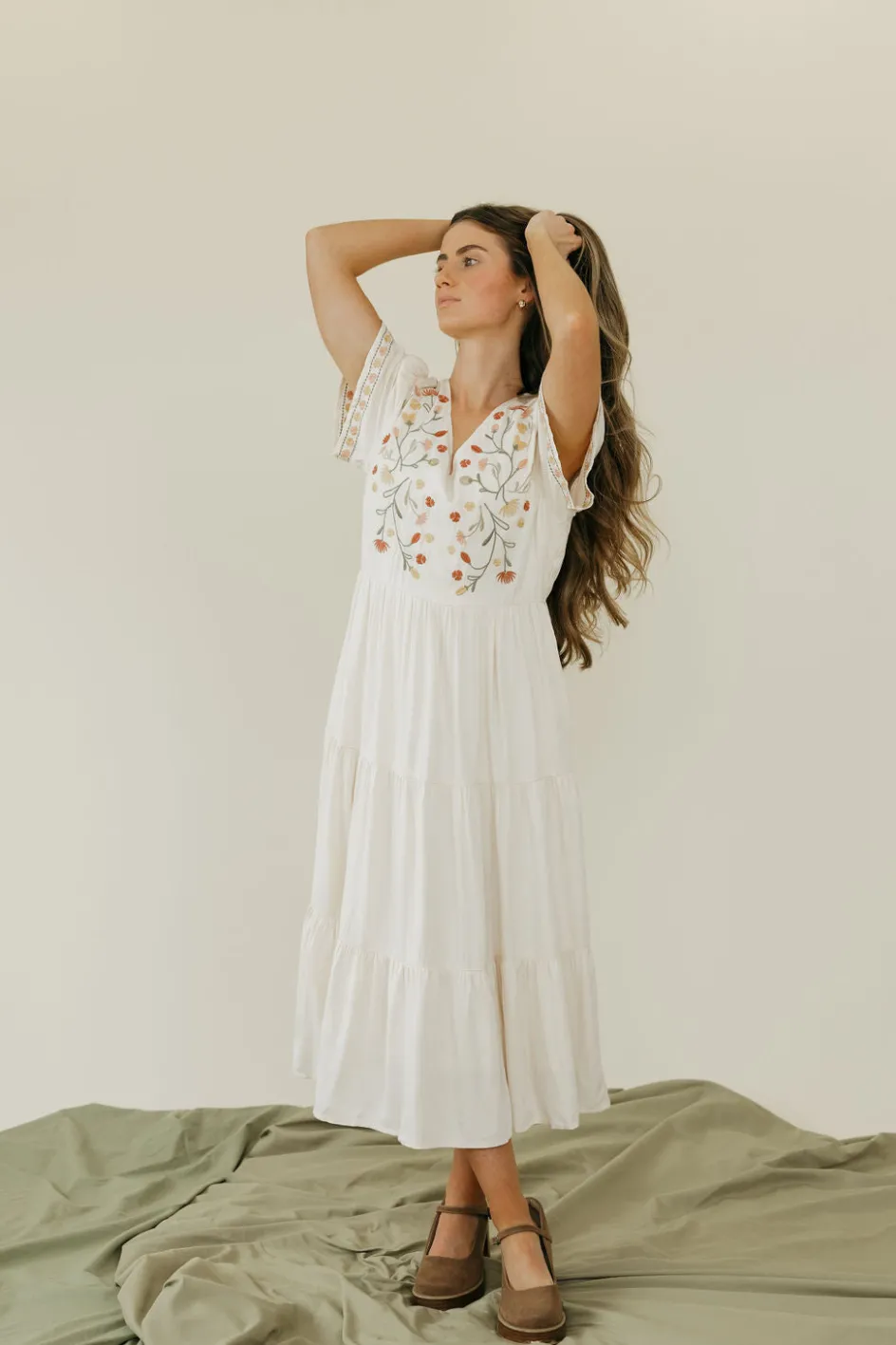 Tea N Rose Carina Dress-Ivory Neutral New