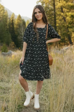 Dongguan Huoyoung Apparel Co Downtown Memories Dress- Floral Black New