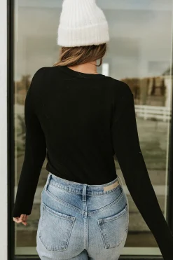 Dongguan Huoyoung Apparel Co Element Top- Black Hot