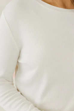 Dongguan Huoyoung Apparel Co Element Top-Cream White Fashion