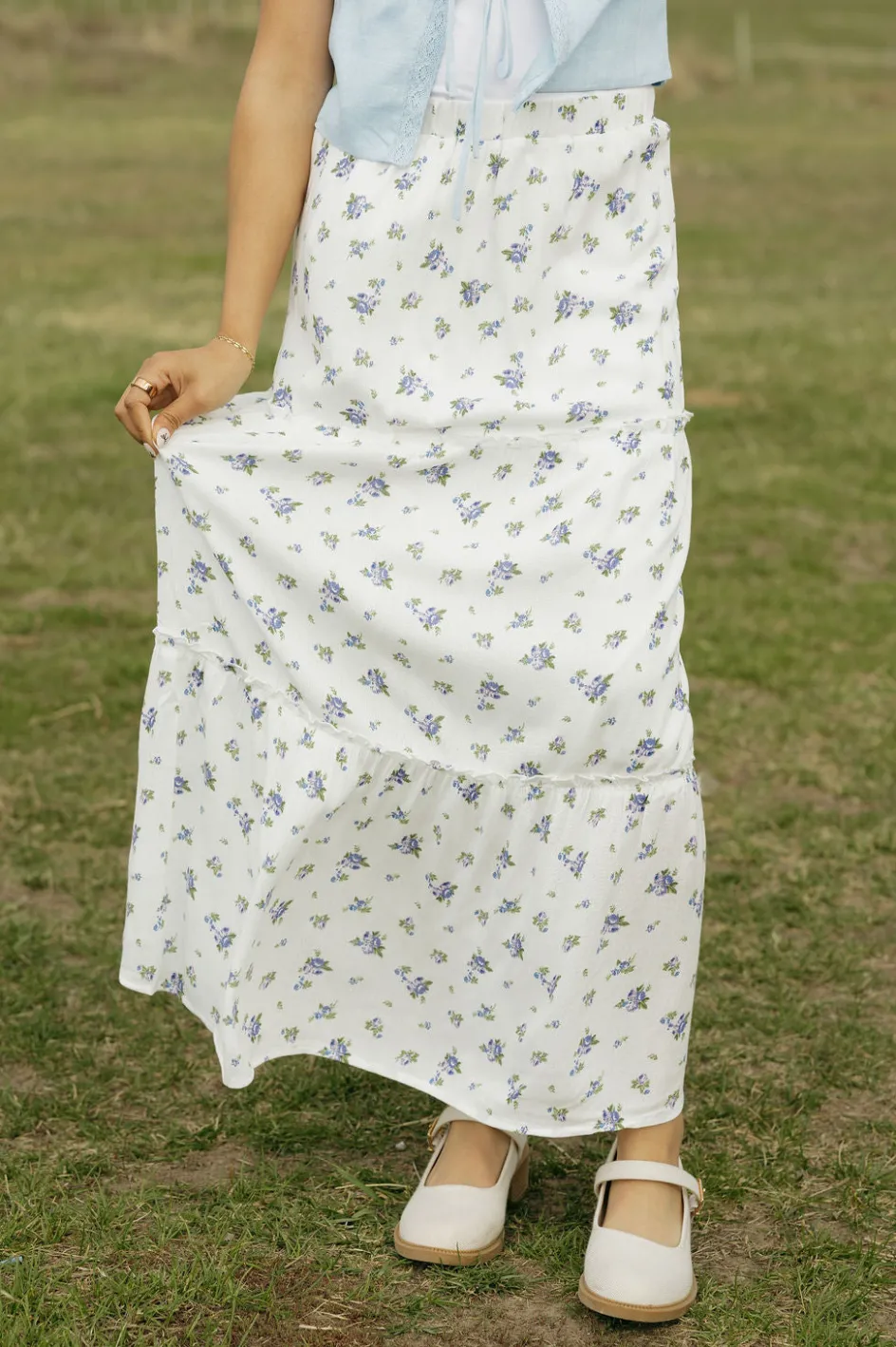 Love Tree Elodie Skirt-Indigo Floral White New