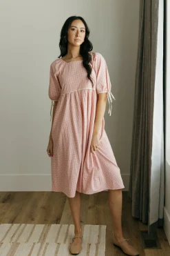 Dongguan Huoyoung Apparel Co Jensyn Dress- Gingham Pink Fashion