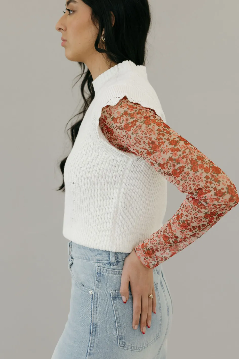 Dongguan Huoyoung Apparel Co Kaleb Sweater Vest-Ivory White Clearance