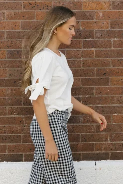 Vine & Love Kallie Top-Off White New