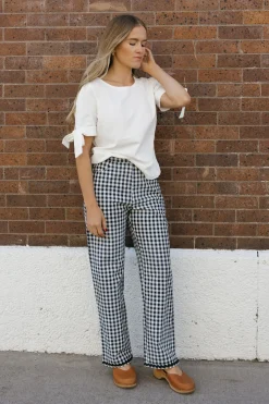 Vine & Love Kallie Top-Off White New