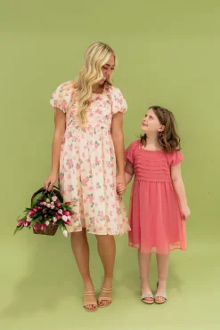 Dongguan Huoyoung Apparel Co Little Girl's Chelsie Dress-Pink Fashion