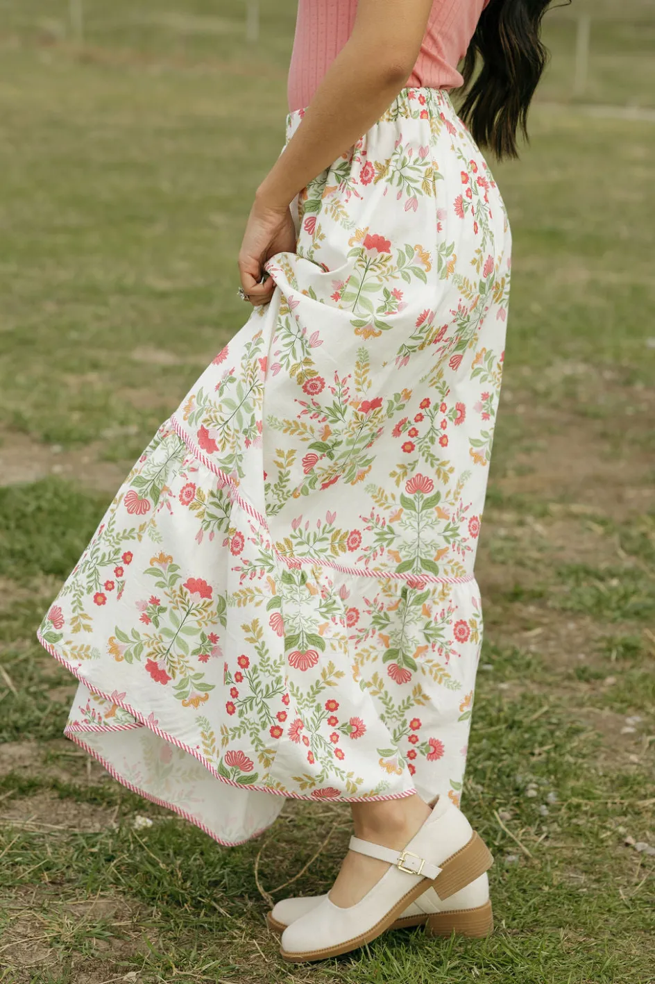 Peach Love California Mariella Skirt-Ivory/ Pink Outlet