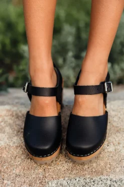 Mia Abba Clog-Black Fashion