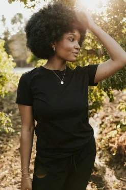 Dongguan Huoyoung Apparel Co Must Have Tee-Black Outlet
