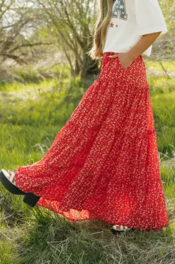 Dongguan Huoyoung Apparel Co Oaklyn Skirt- Floral Red Sale