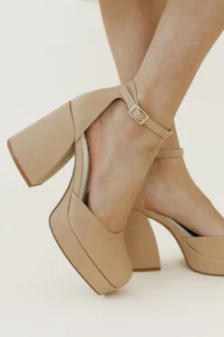 Oasis Society Oslo Heels-Neutral Fashion