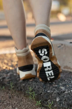 Sorel Kinetic Impact Conquest Boots-Tawny Buff/Ceramic Outlet